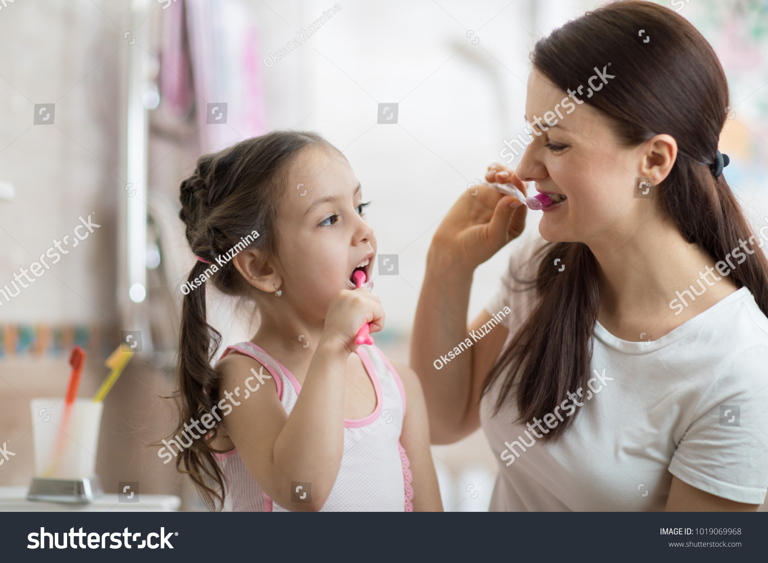 Zusammen putzt man besser